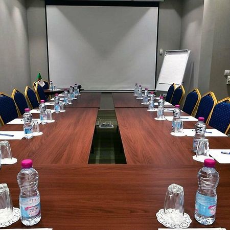 Tulip Inn Naya Algír Kültér fotó
